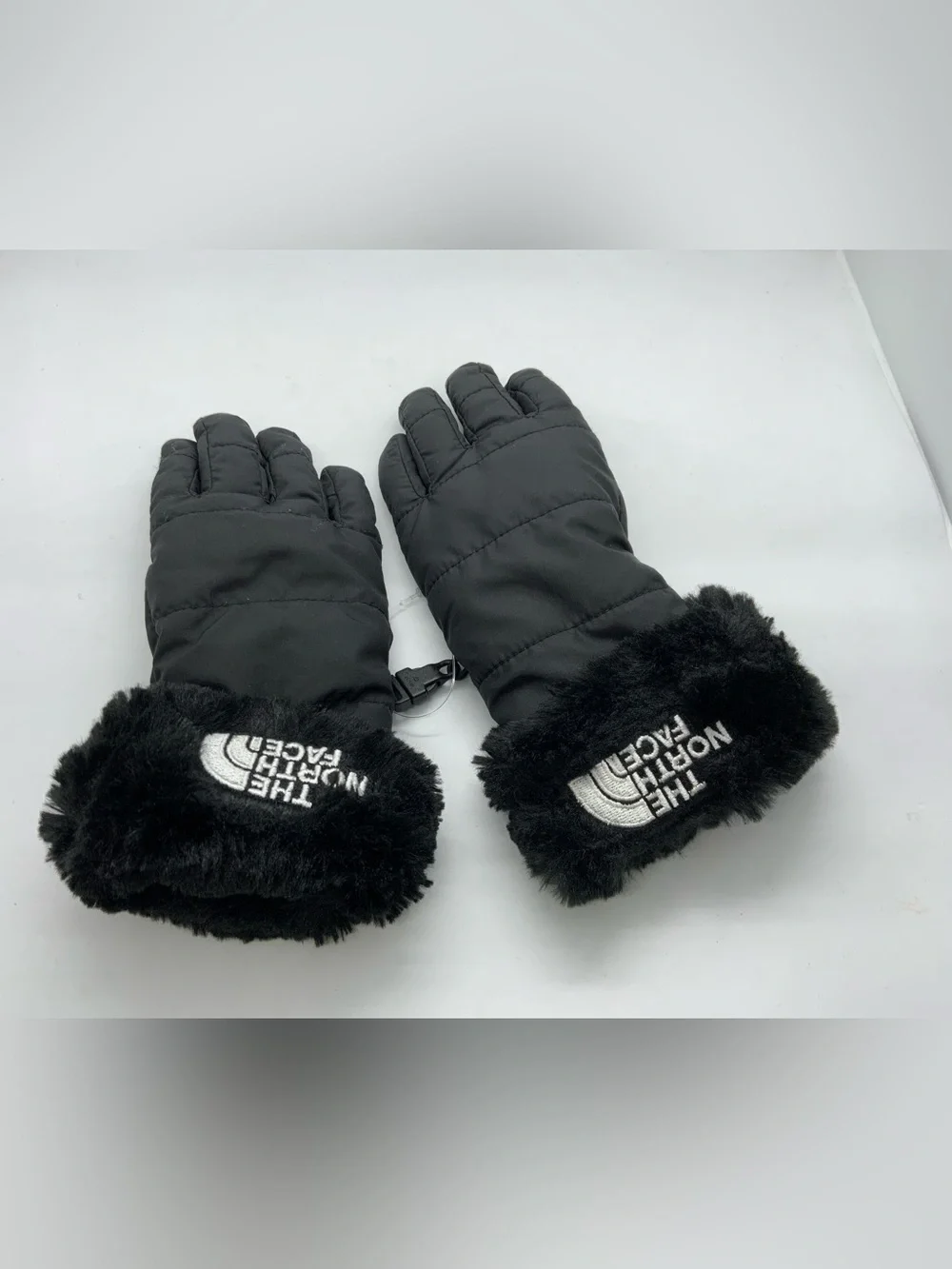 The North Face Girls' 6-18 Shasta Gloves